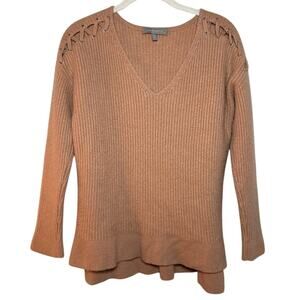 Neiman Marcus The Cashmere Collection Pink V-Neck Sweater Women's Small